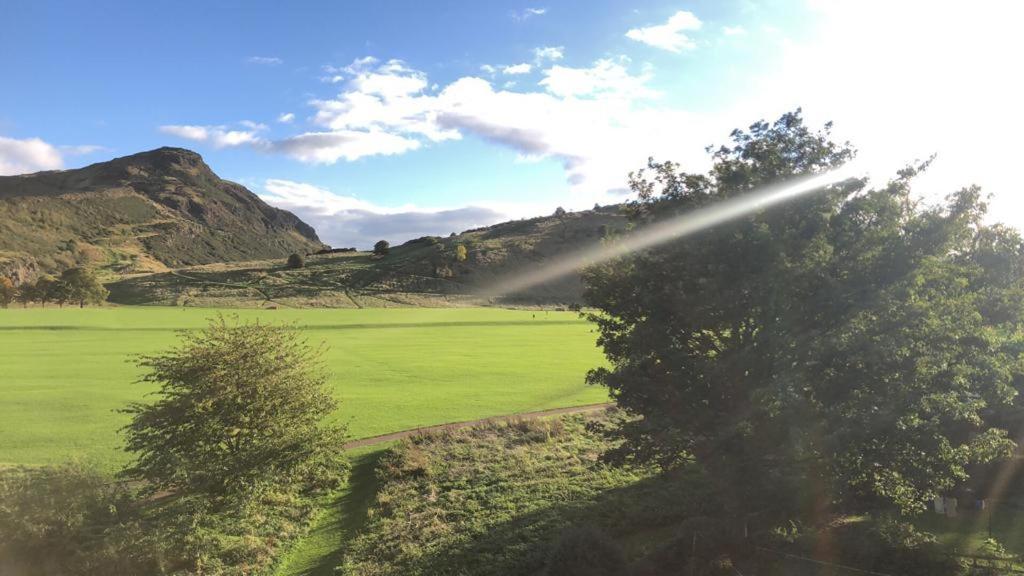Arthur'S Seat View Edimburgo Exterior foto